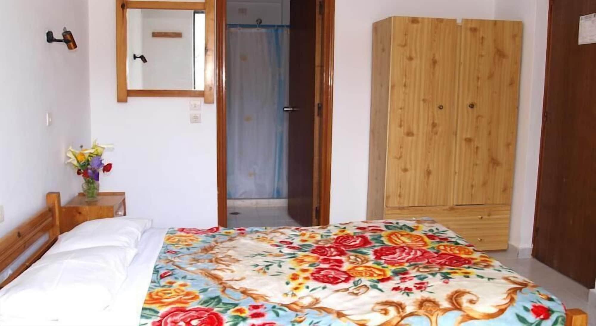 Rosmari Hotel Архангелос Екстериор снимка