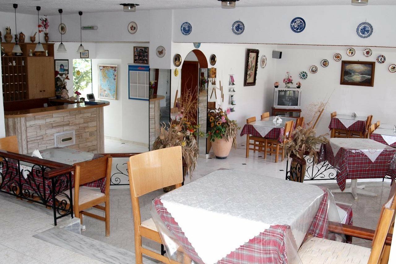 Rosmari Hotel Архангелос Екстериор снимка